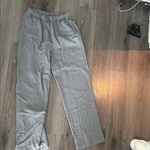 ALO Yoga Gray Straightleg Sweats